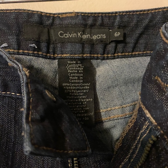 Calvin Klein size 6 skinny jeans 👖🖤 - Picture 4 of 5